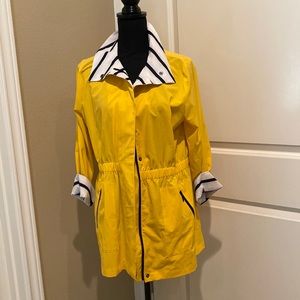 Zenergy by Chicos yellow with white and black stripes jacket